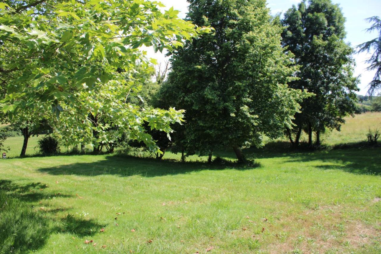 Domaine De Calabel Hotell Pouylebon Exteriör bild